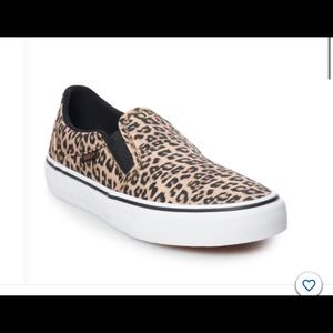 Van’s cheetah print slip on shoes!